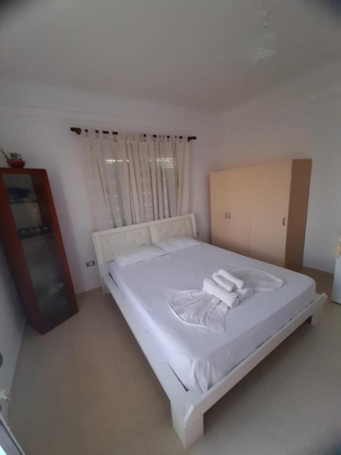 Rey Garden Villa Vlorë Buitenkant foto