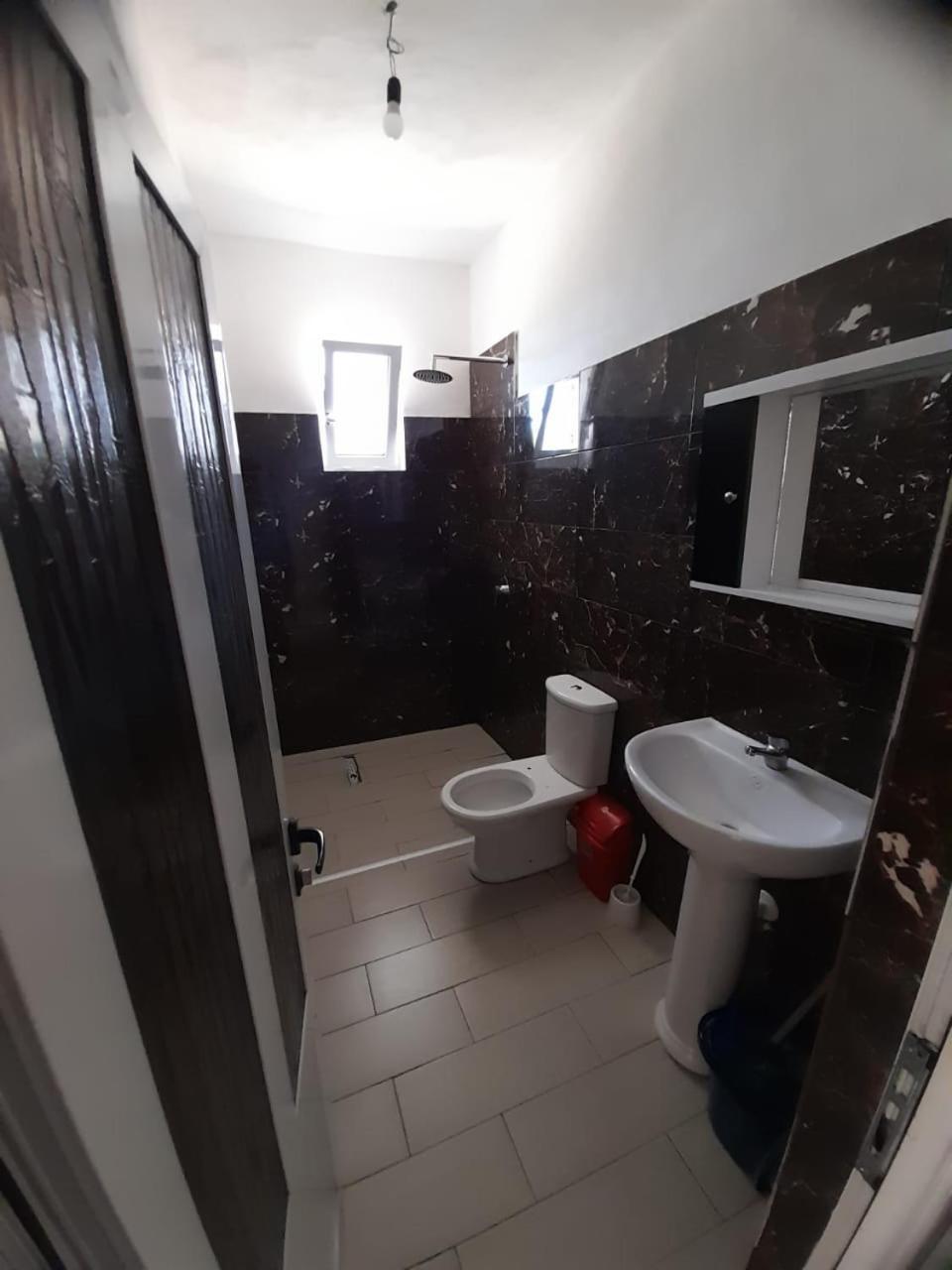 Rey Garden Villa Vlorë Kamer foto